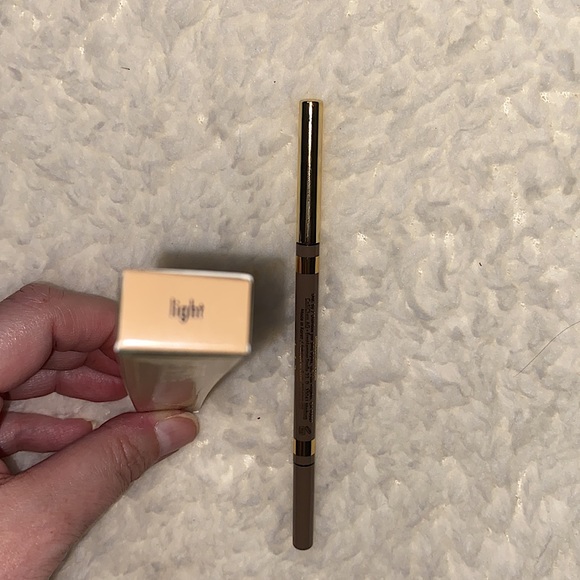 STILA brow pencil sketch & sculpt in Light - Picture 5 of 8